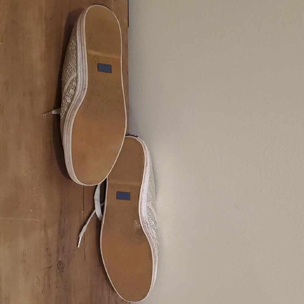Women's Sequin Sneakers - Picture 4 of 6